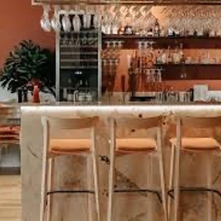 Kork Vinbar