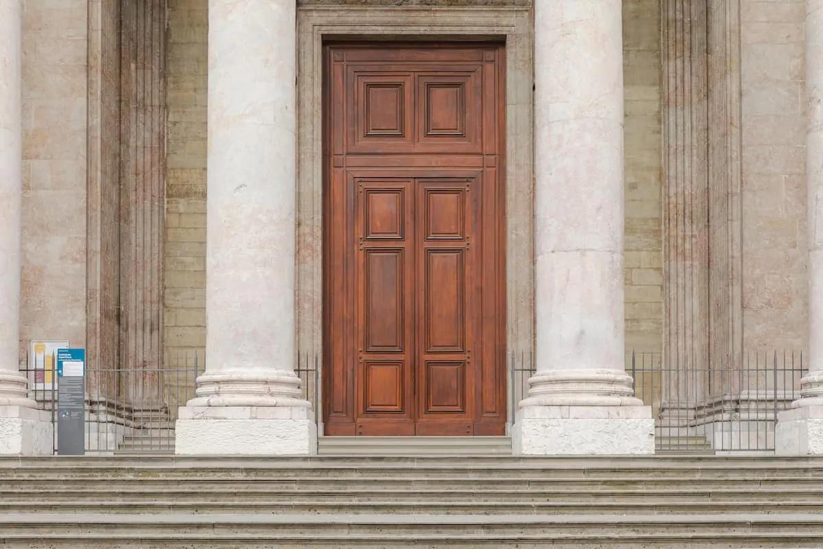 image of St Pierre Cathedral
