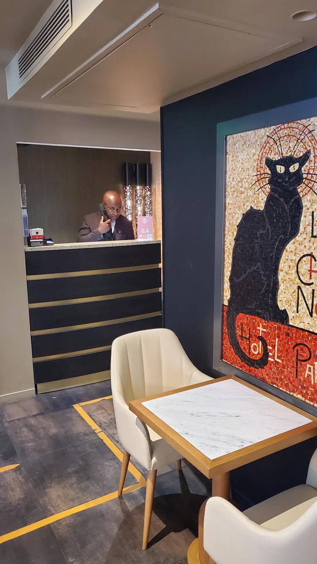 image of Le Chat Noir Hotel