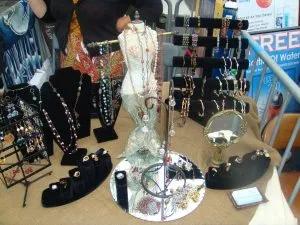 image of Rose Bowl Flea Market