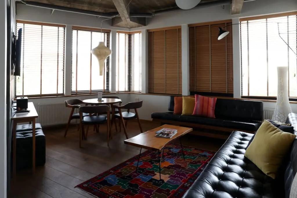 image of Manon Les Suites