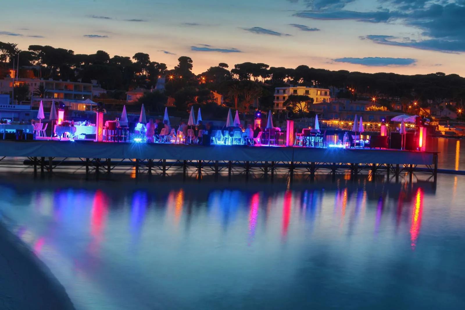 image of Plage Keller - Restaurant Le César