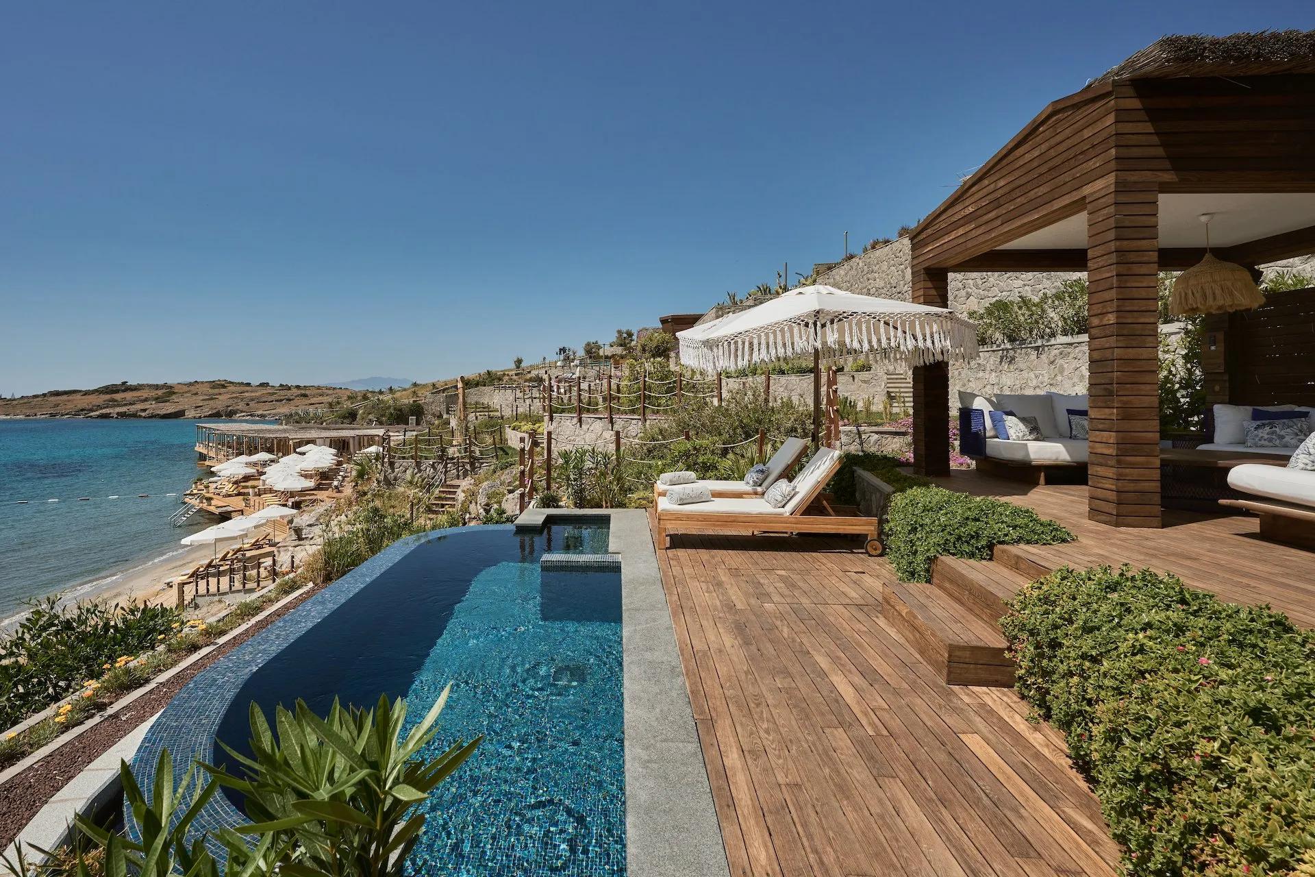 image of Folie Restaurant & Sea