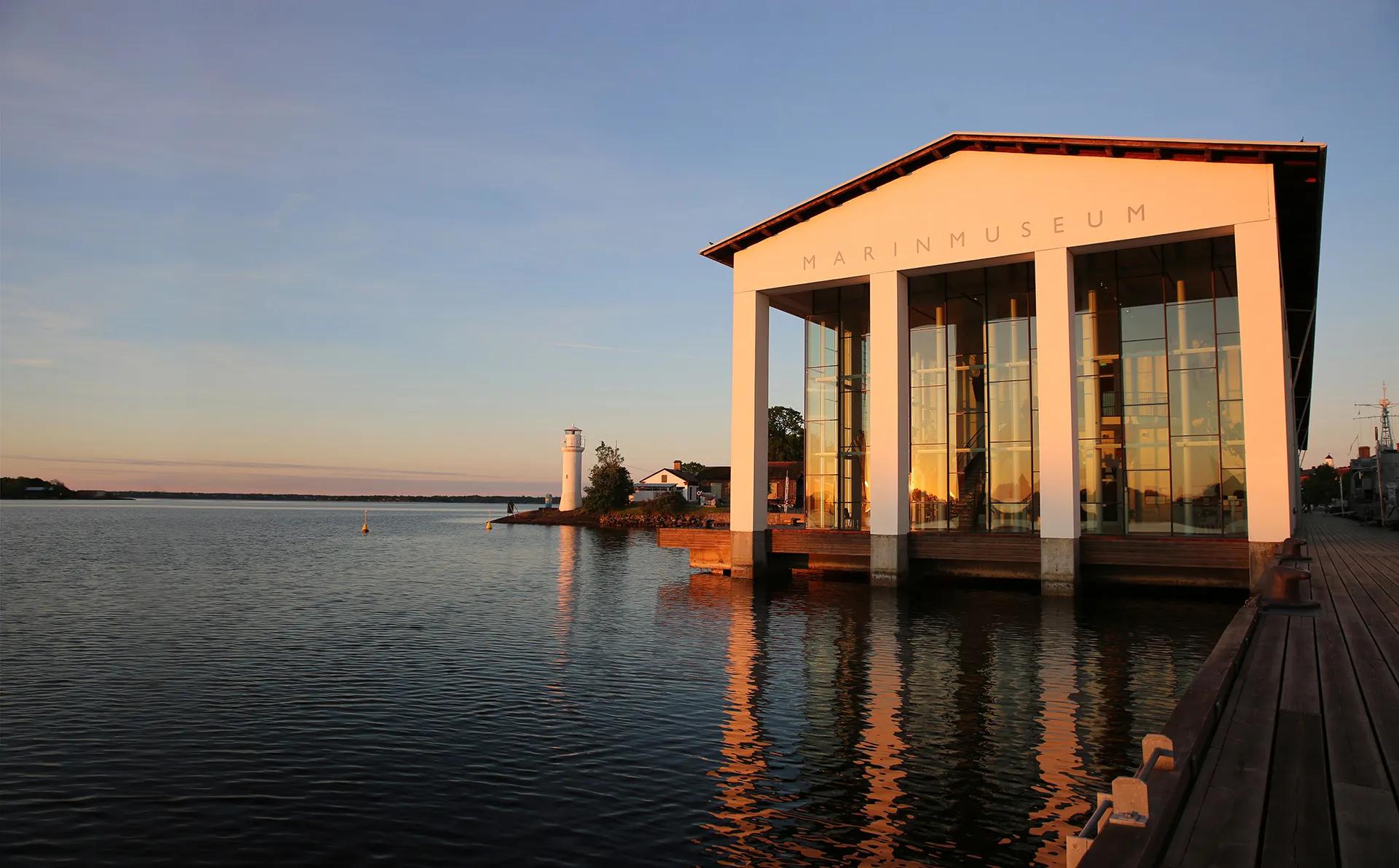 Recommendation for spot Naval Museum