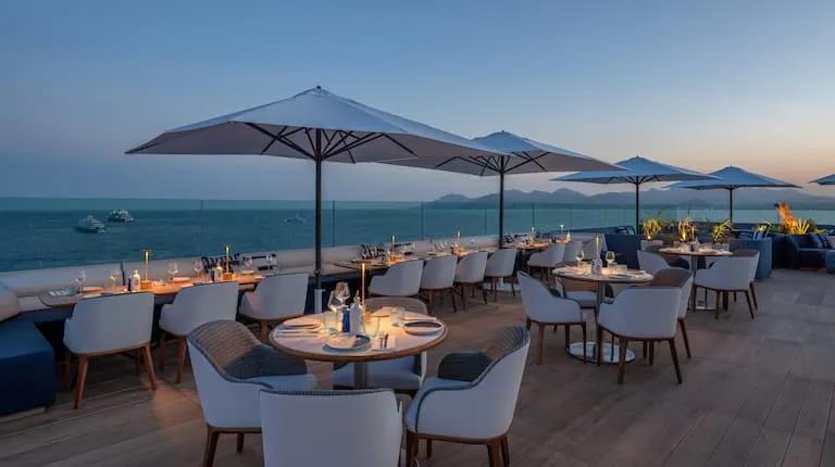 Recommendation for spot Canopy by Hilton Cannes