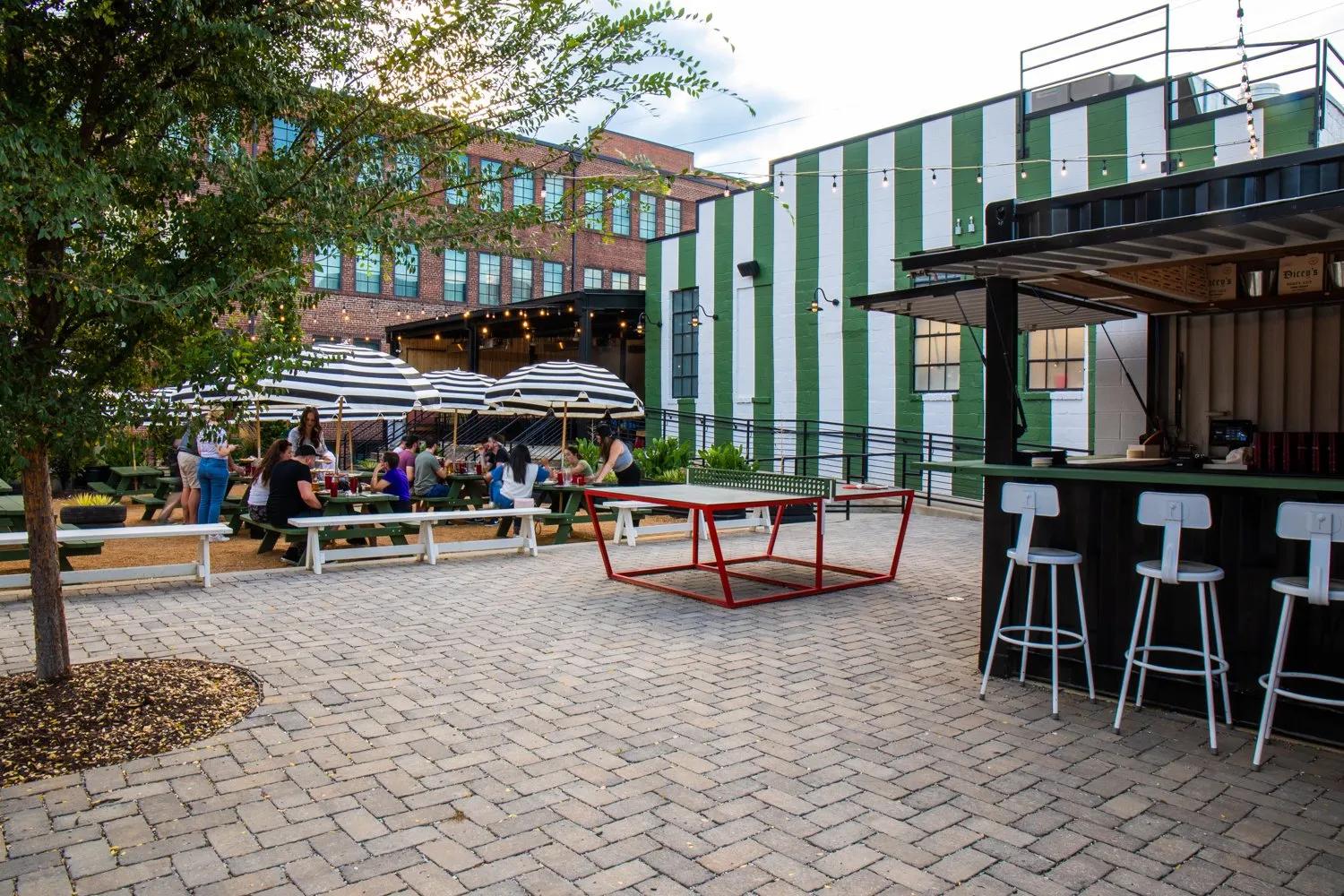 image of Dicey’s Pizza & Tavern