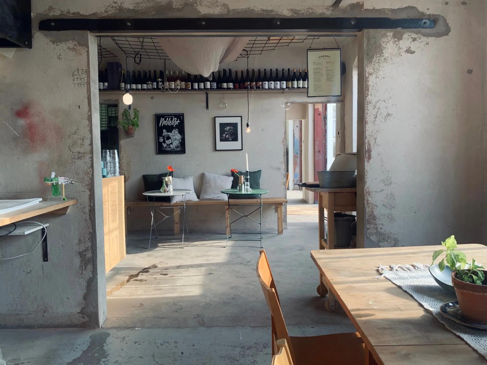 image of Garage Pizza & Vin