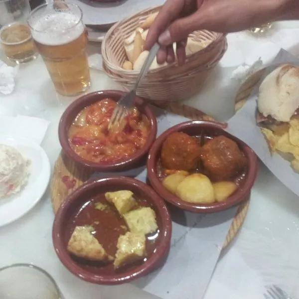 image of Bar La Gitana Loca - Sevilla Este