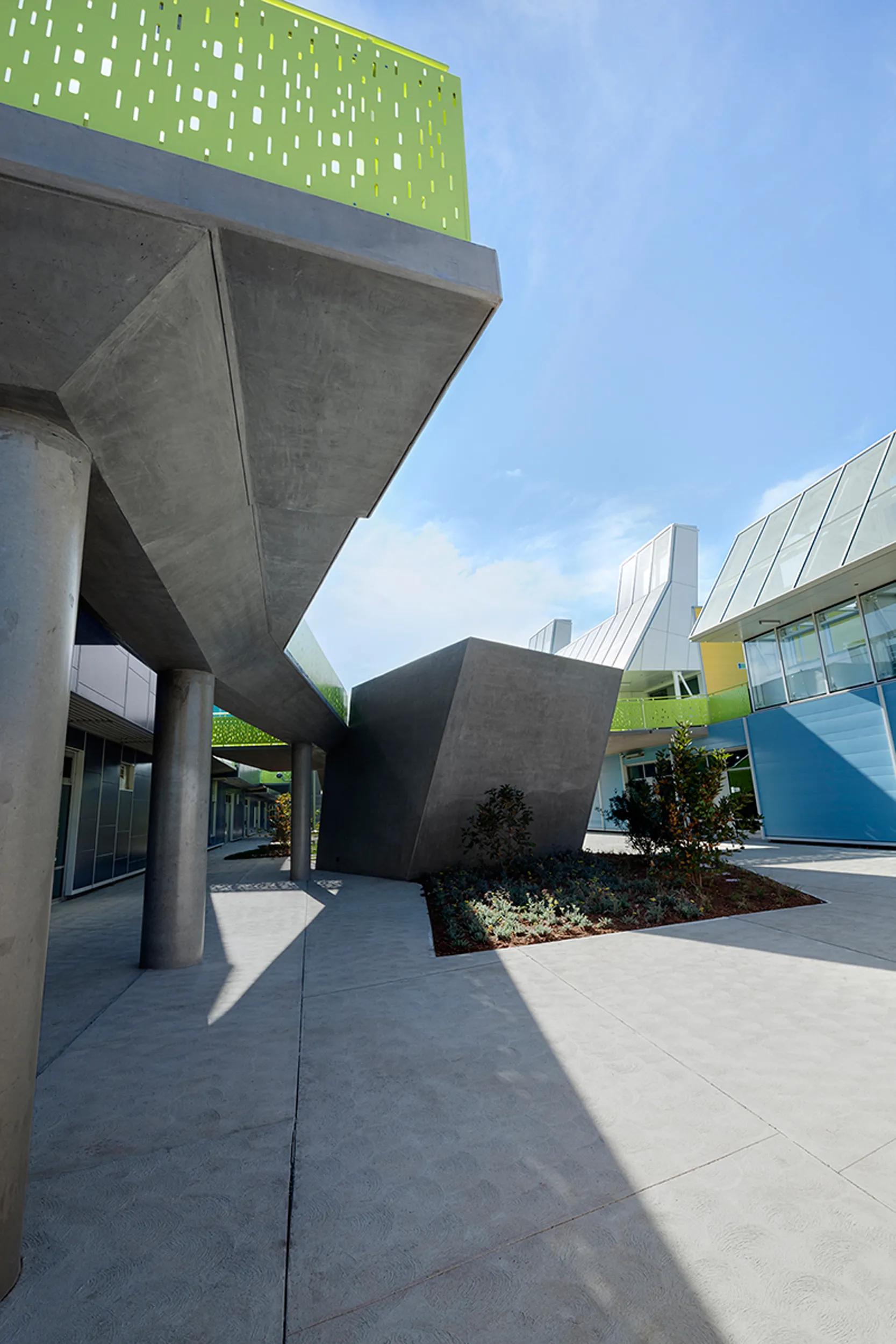 image of South Los Angeles Animal Care Center