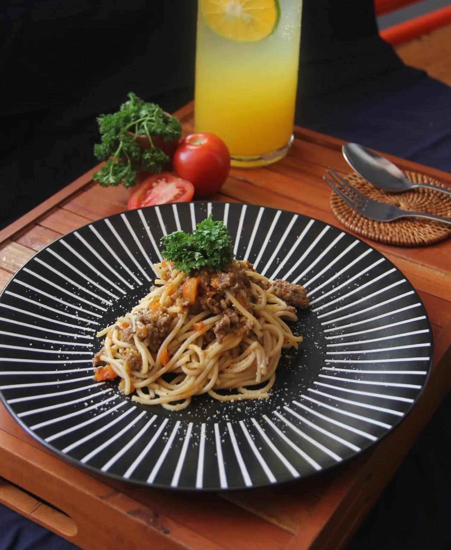 image of Osing Deles Cafe & Resto