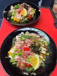 image of Zolboos Sushi & póke bowl