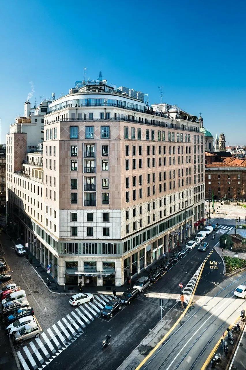 Recommendation for spot The Square Milano Duomo