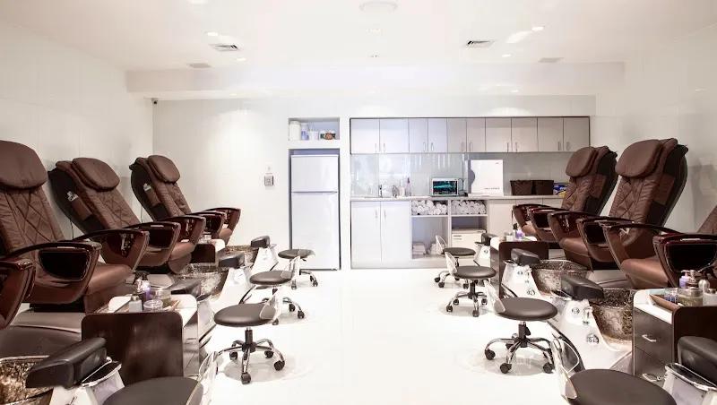 Himalayan Nails & Spa