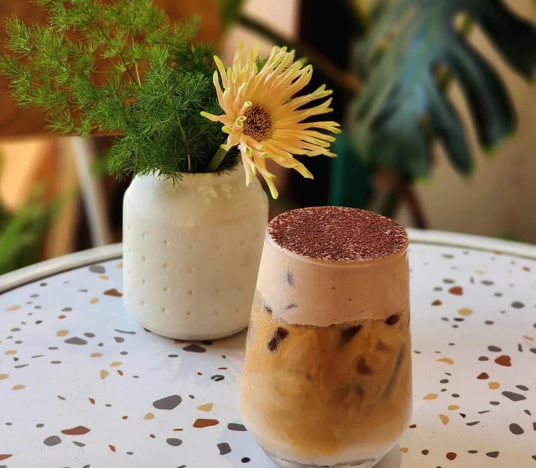 image of 25s Cafe & Brunch