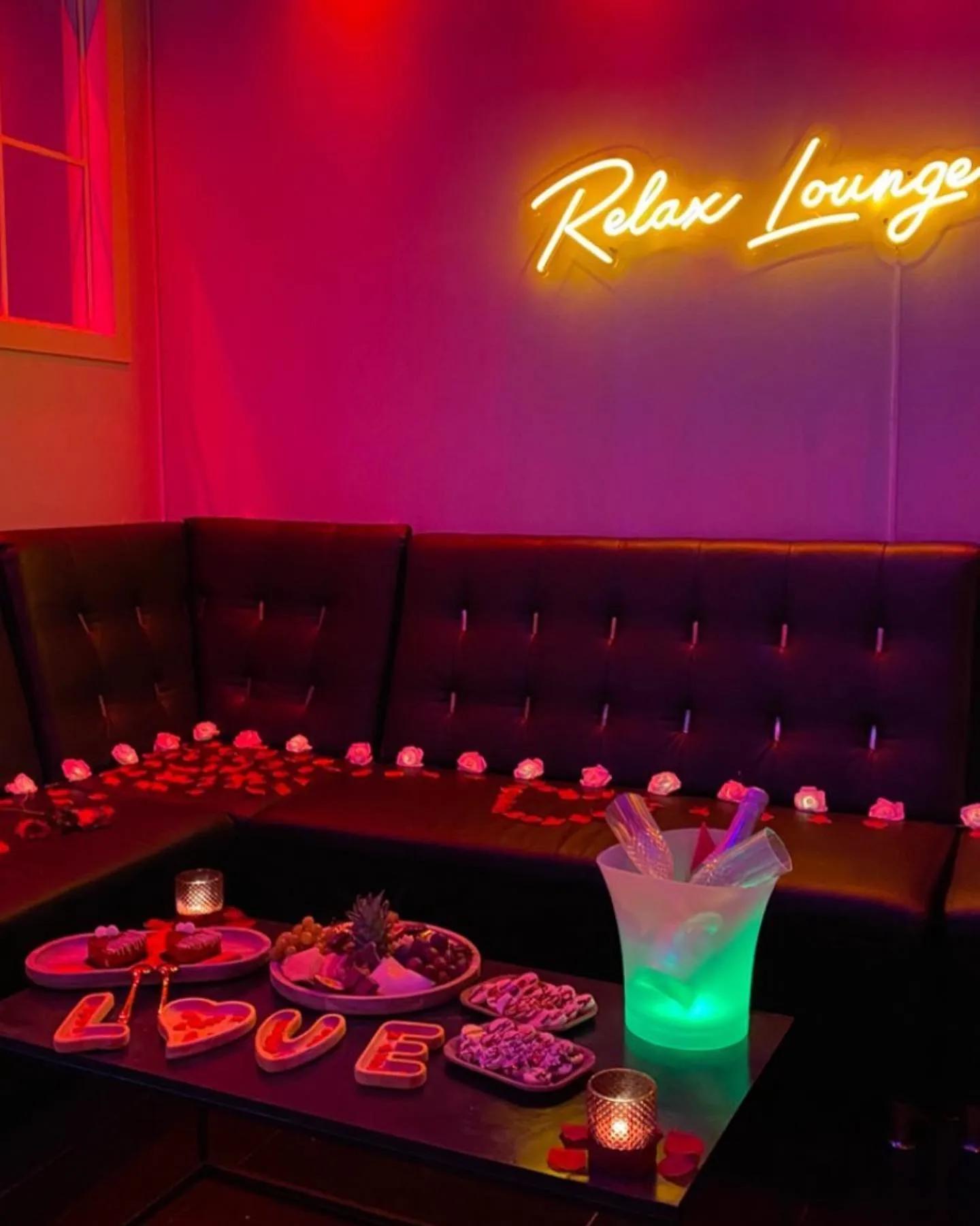 Recommendation for spot Relax Lounge