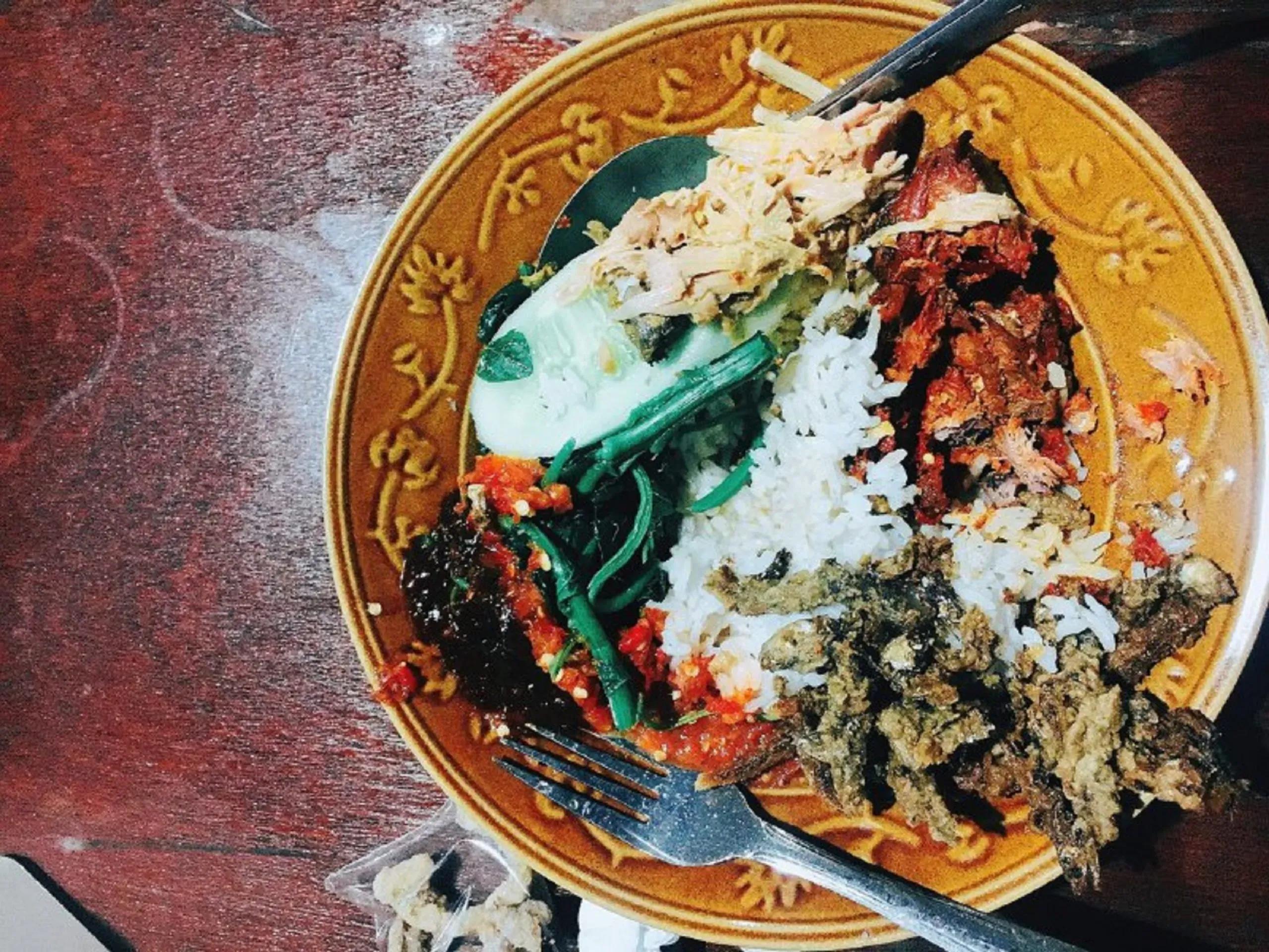 image of Sego Tempong Mbok Wah
