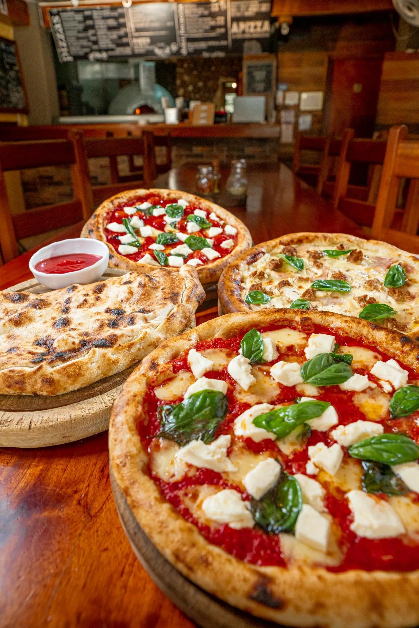 image of APIZZA