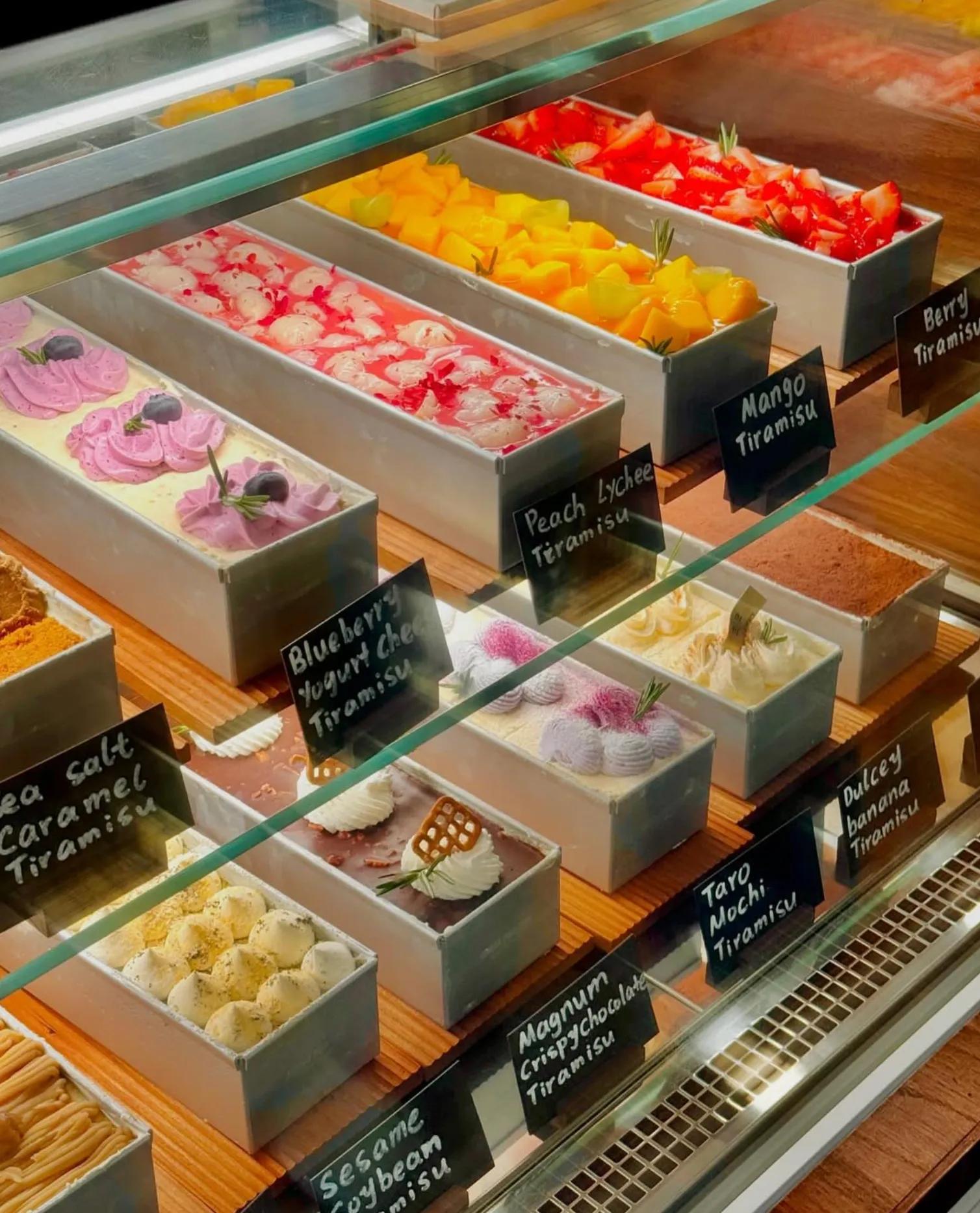 image of CAFE 2BY2