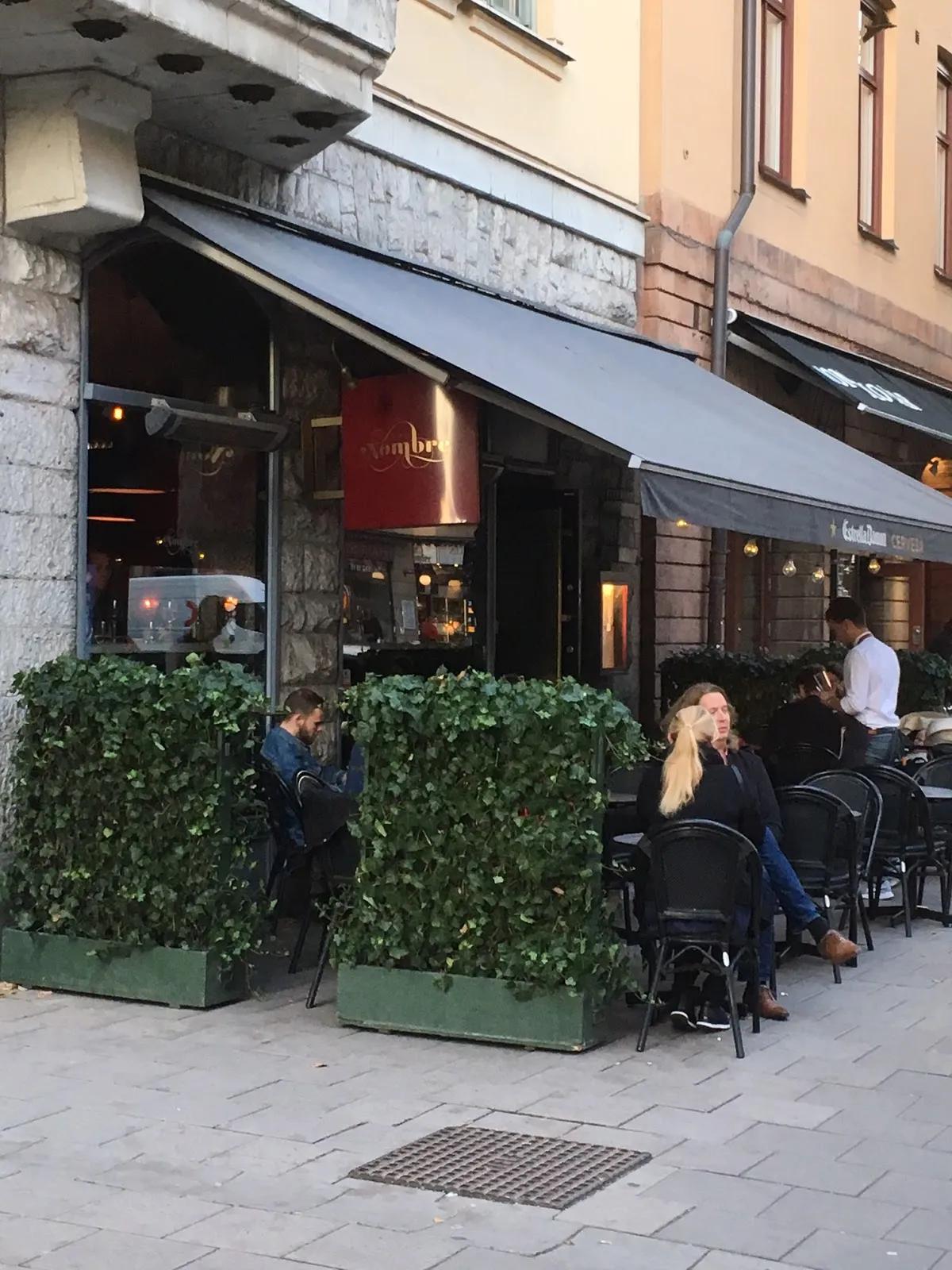 image of Bar Nombre