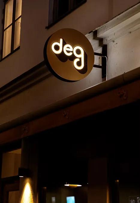 image of Deg