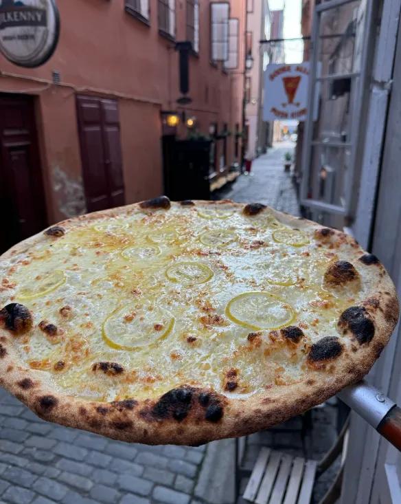 image of Goose Alley Pizza Kiosk
