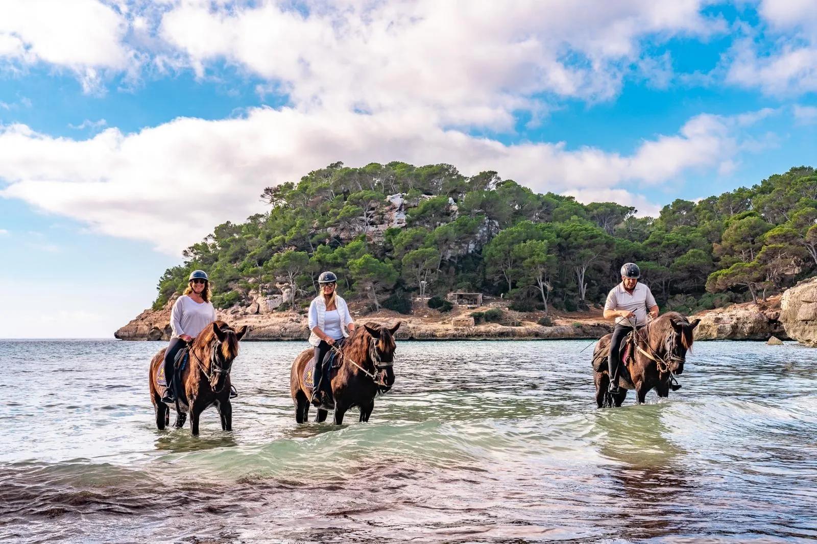 image of Menorca a Cavall