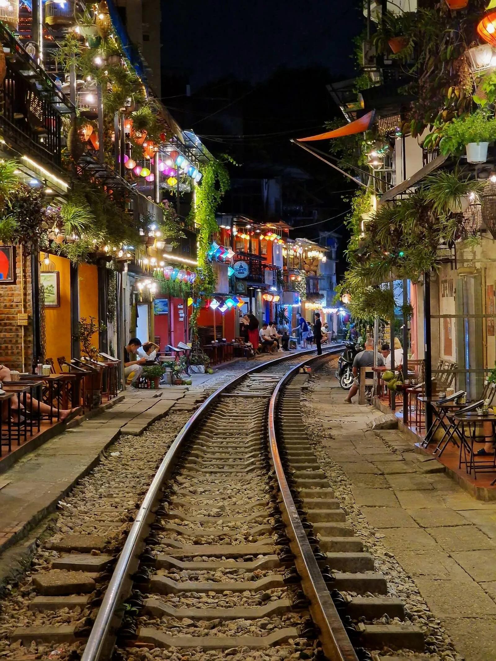 image of Nam Vy Coffee - Hanoi Train Street 2