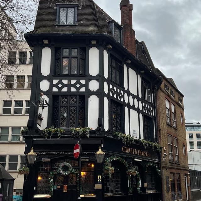 image of the list London by Delicia