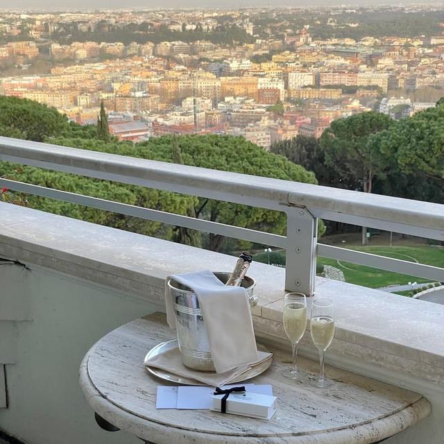 image of the list Rome Guide
