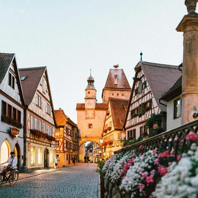 image of the list 10 European destinations! 