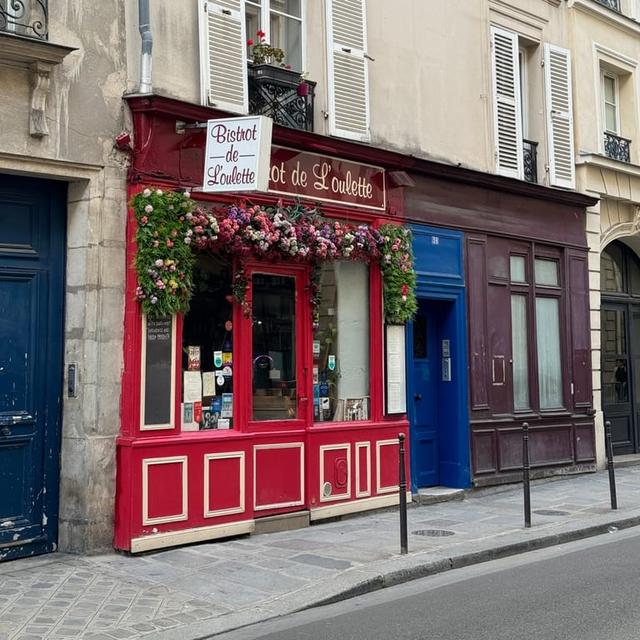 image of the list Paris 
