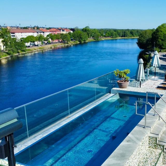 image of the list Rooftop-SPA & pooler