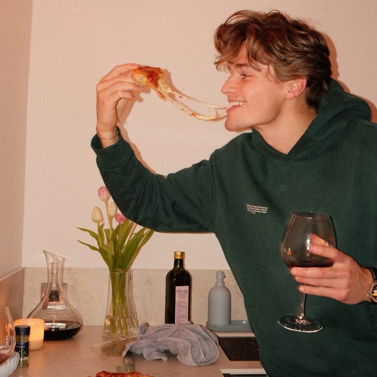 Background image of Filip Lamprecht