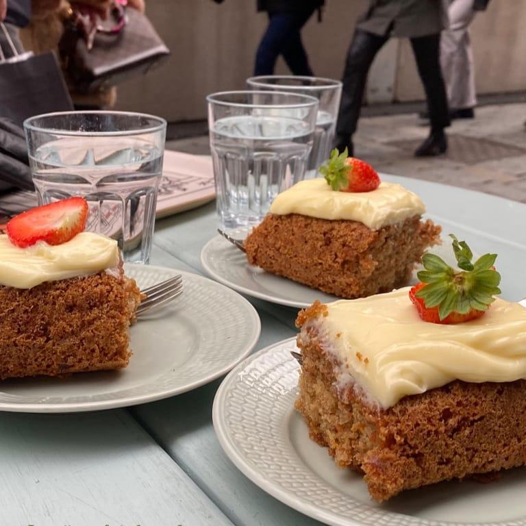 Background image of Amanda Strand