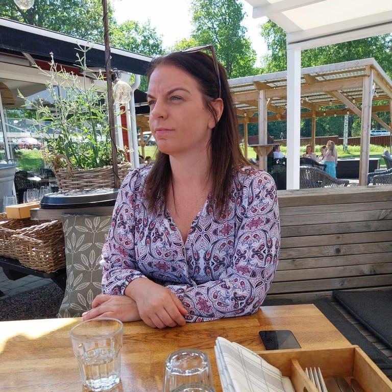 Jasmina H