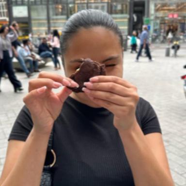 Profile image of Amanda Guerra