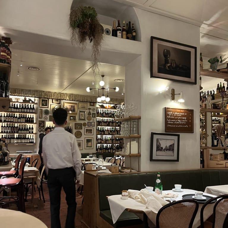 Background image of Ebba Lagerstedt