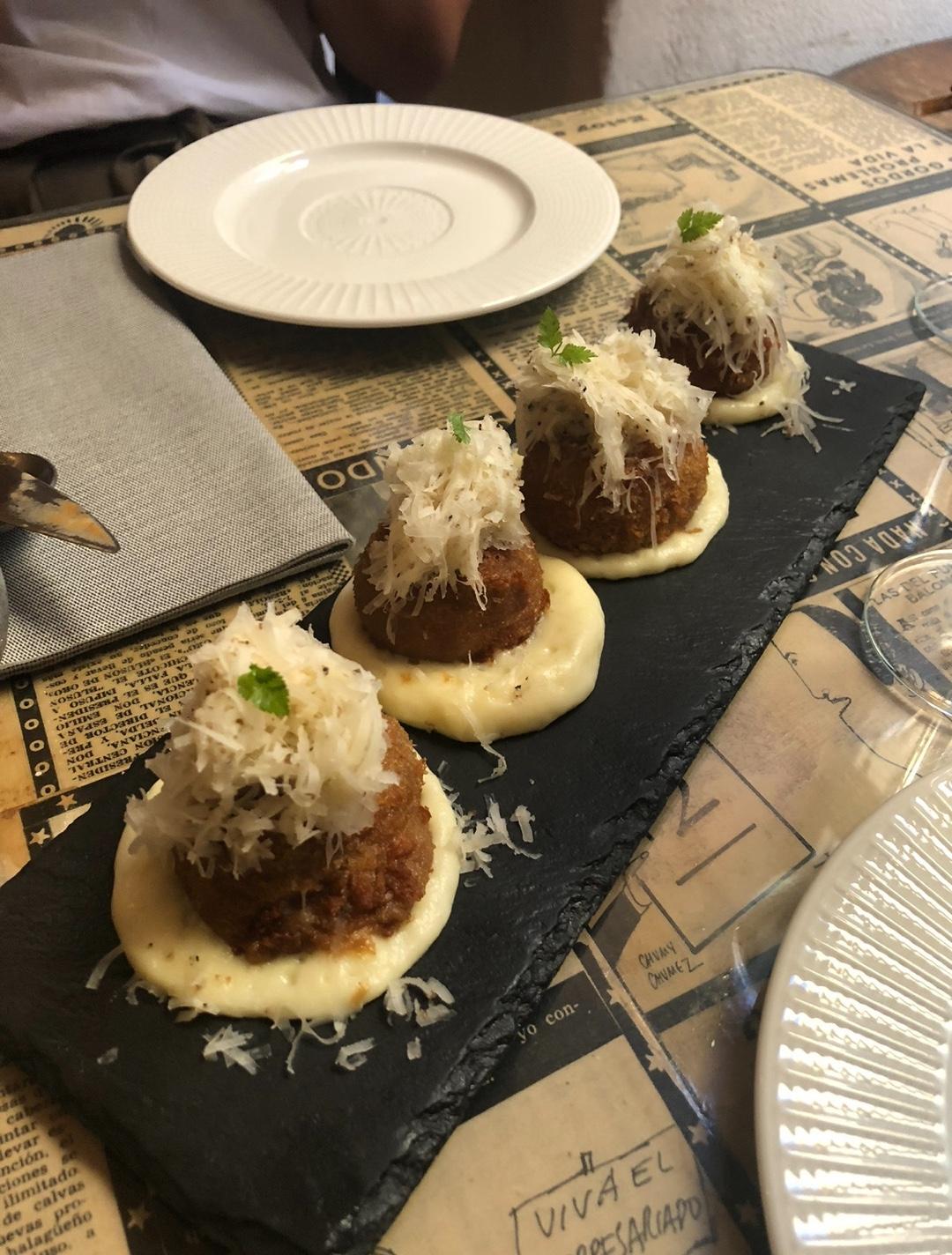 Recommendation for spot RESTAURANTE CANELA