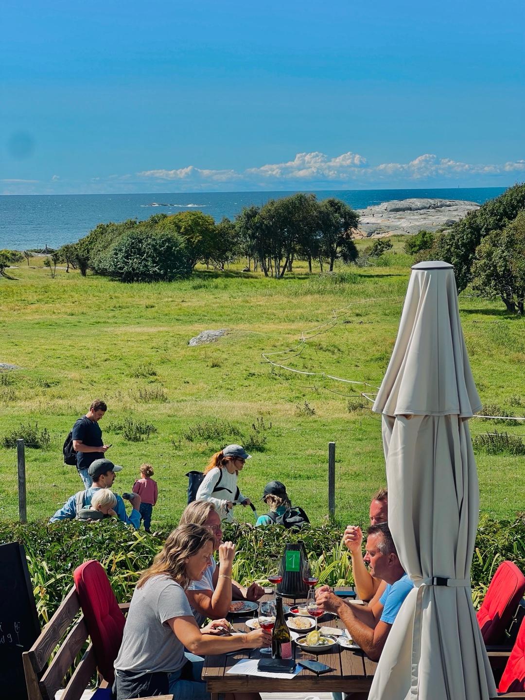image of Bastes kafé och vinbar