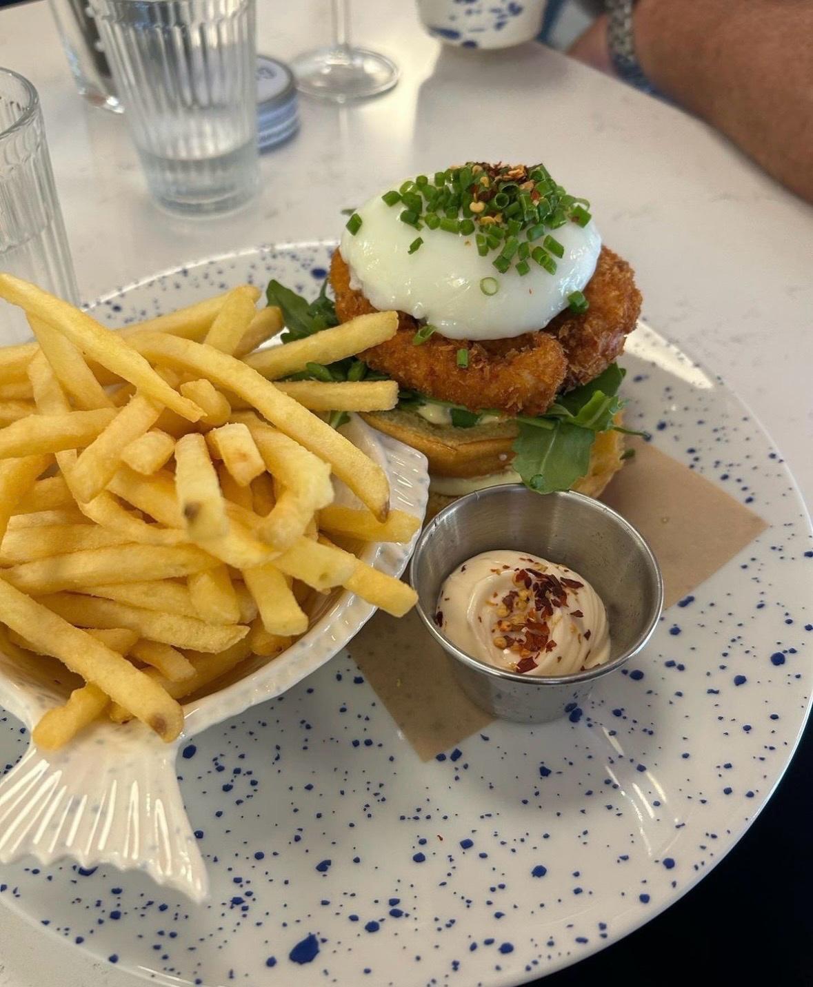 Recommendation for spot Blue Brunch & Bar