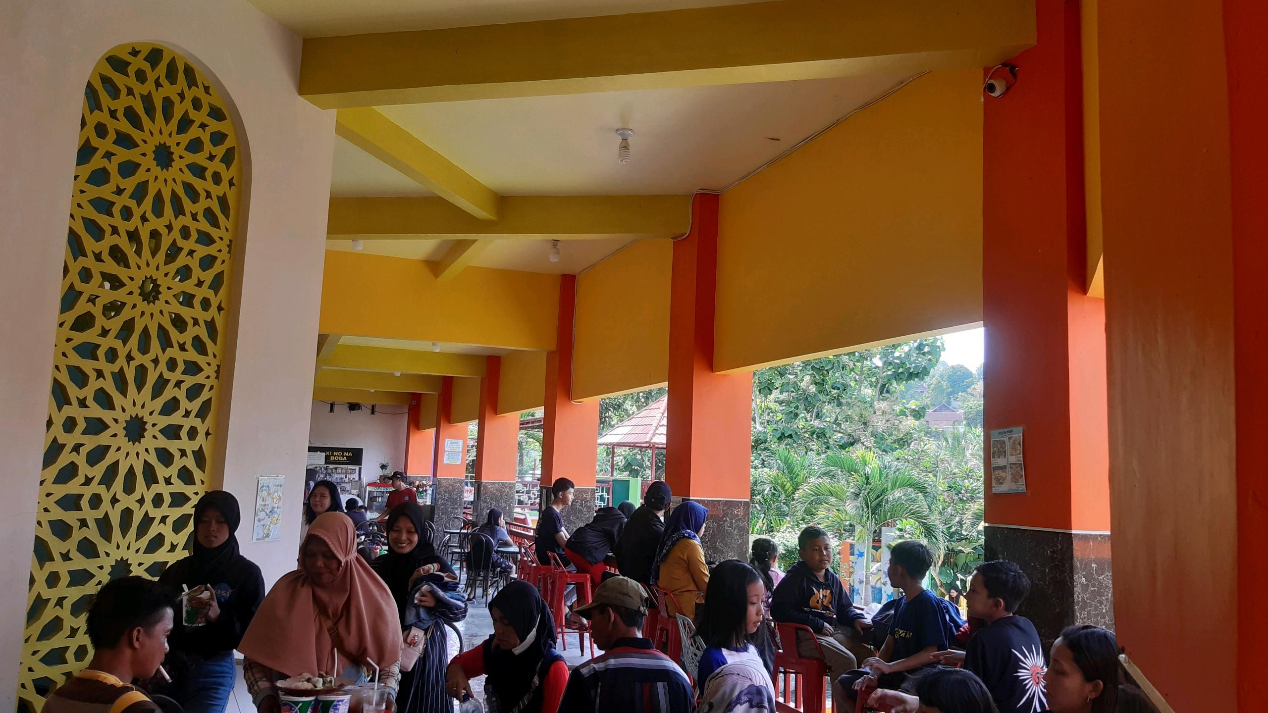 image of WM Mini WaterPark Sawahan