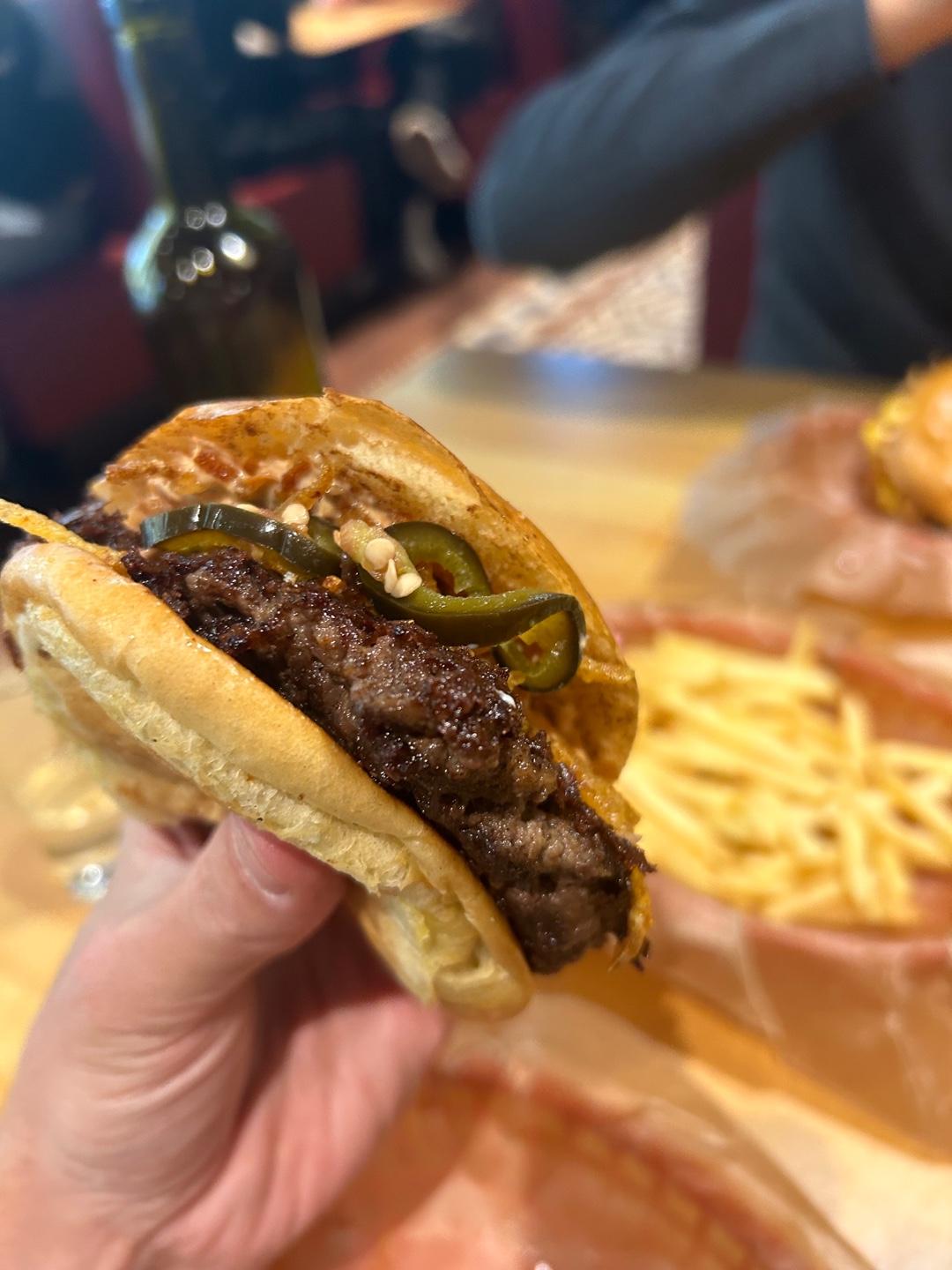 image of Flippin' Burgers