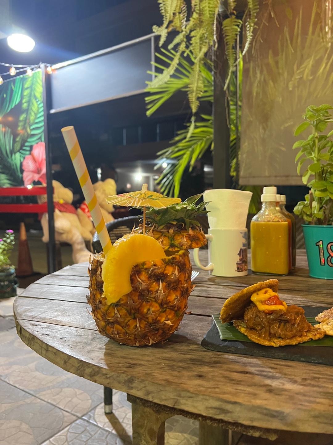 image of CONCOLON PANAMANIAN STREET FOOD