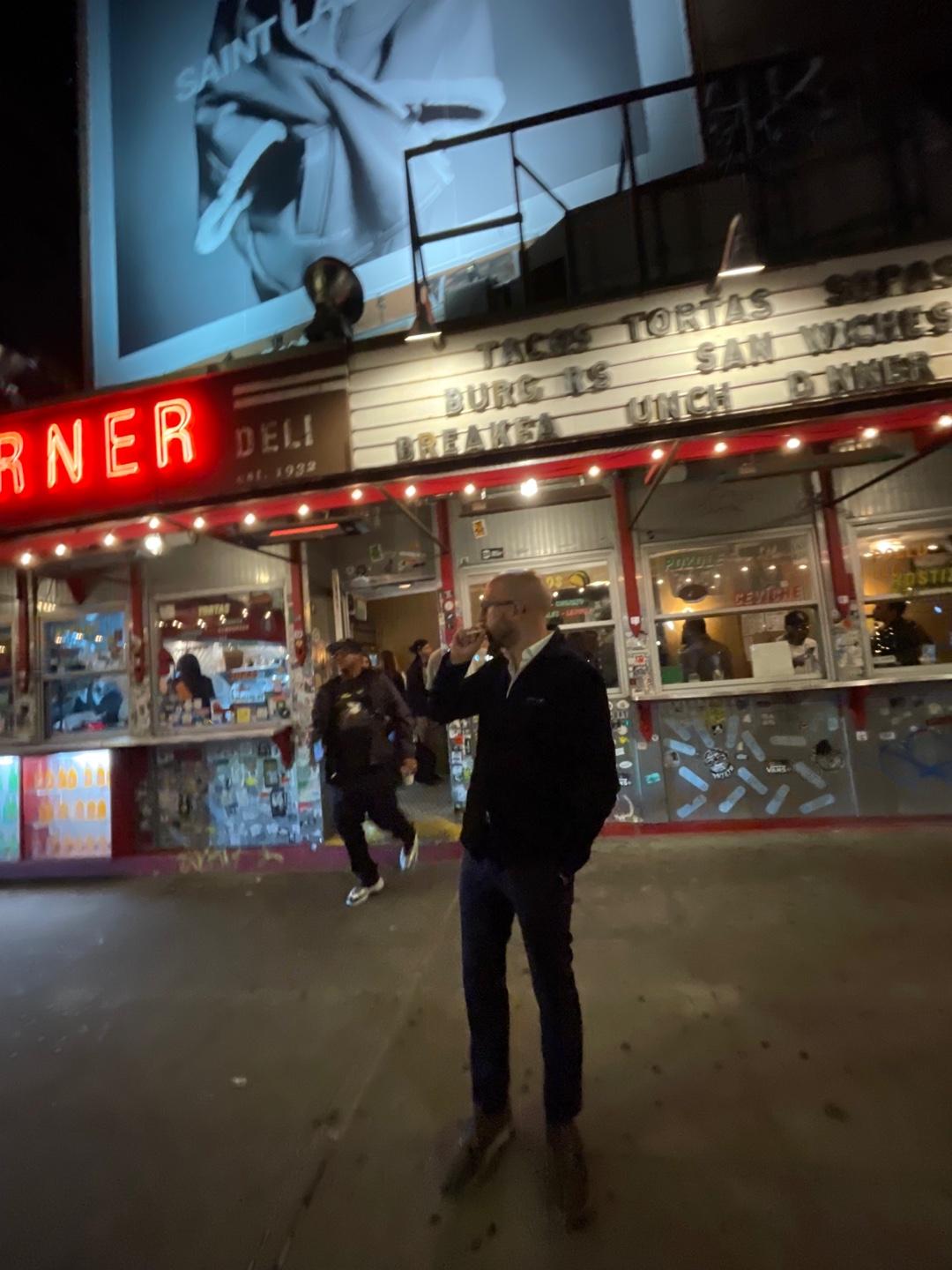 image of La Esquina Brasserie