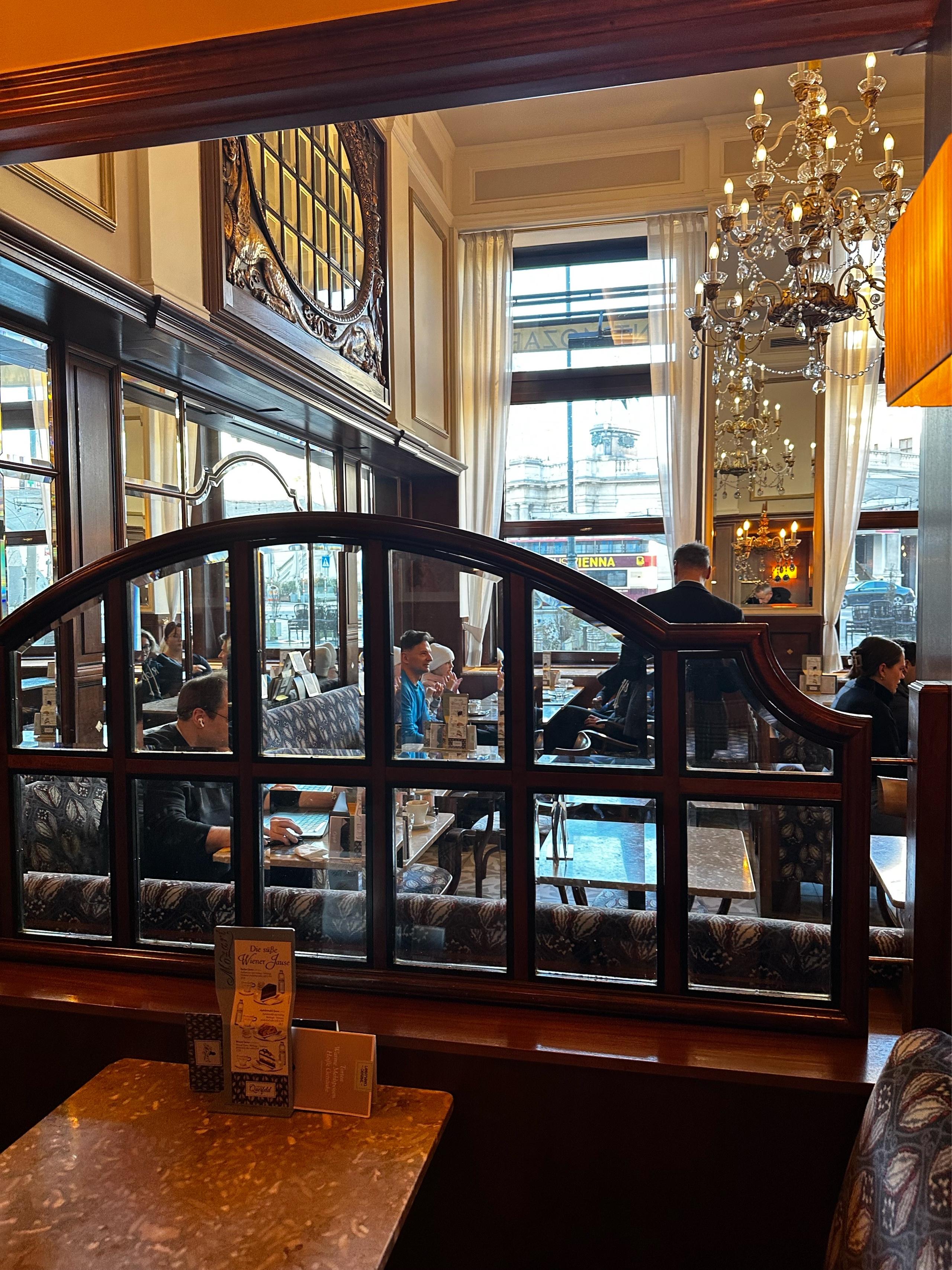 image of Café Mozart