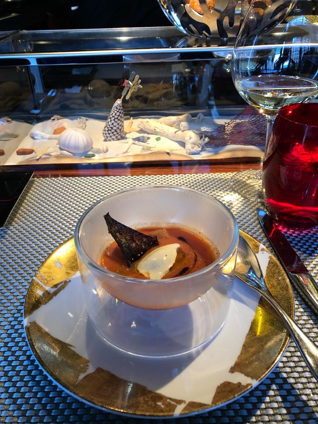 Recommendation for spot L'Atelier de Joël Robuchon Étoile - Champs-Élysées