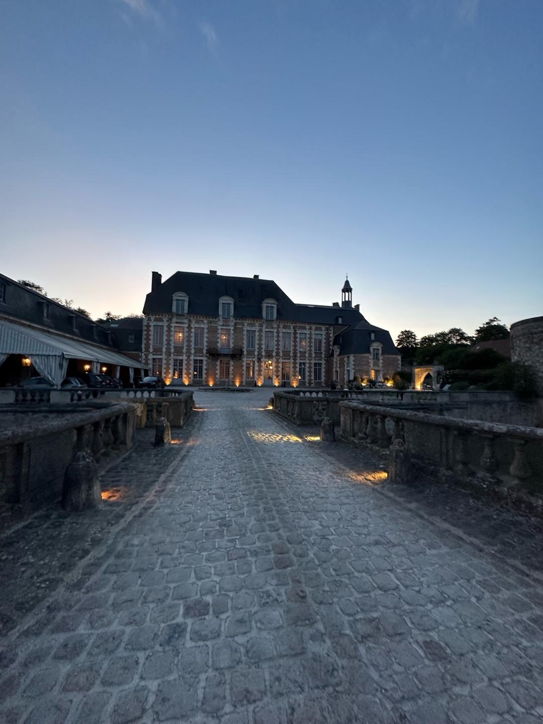 image of Château d'Étoges - Champagne - Hôtel