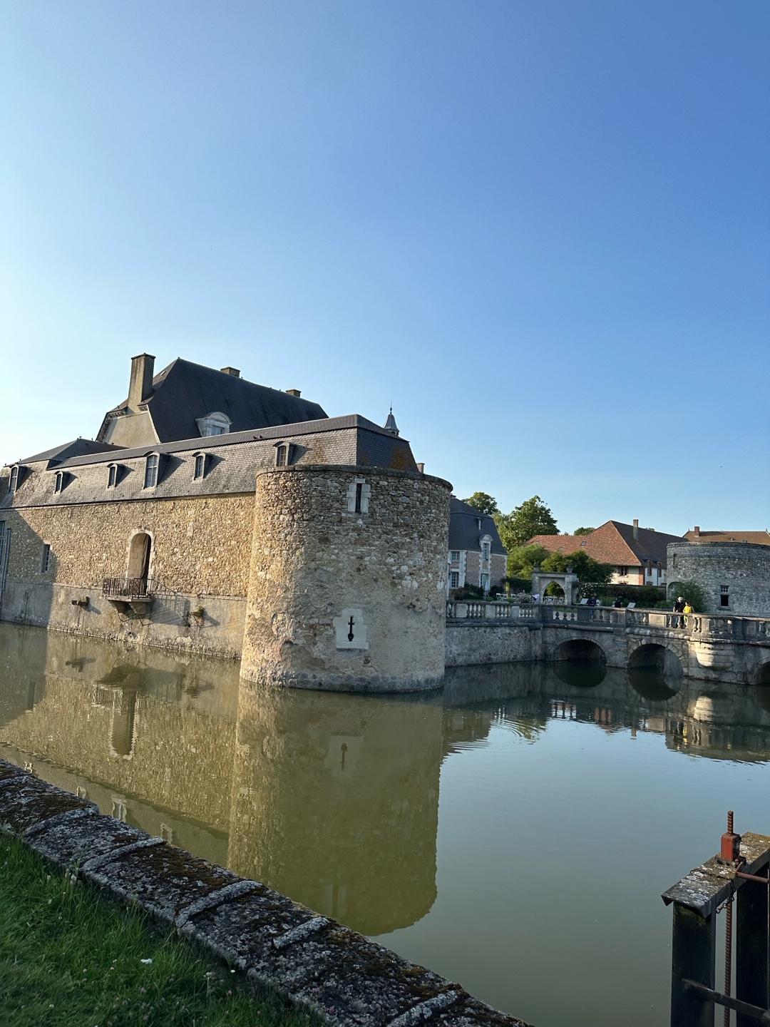 image of Château d'Étoges - Champagne - Hôtel