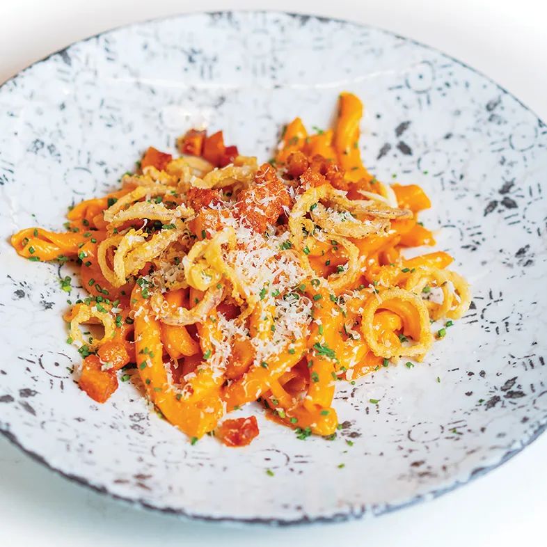 Image of spot YOLO Restaurant recommended by Hanna Widenheim