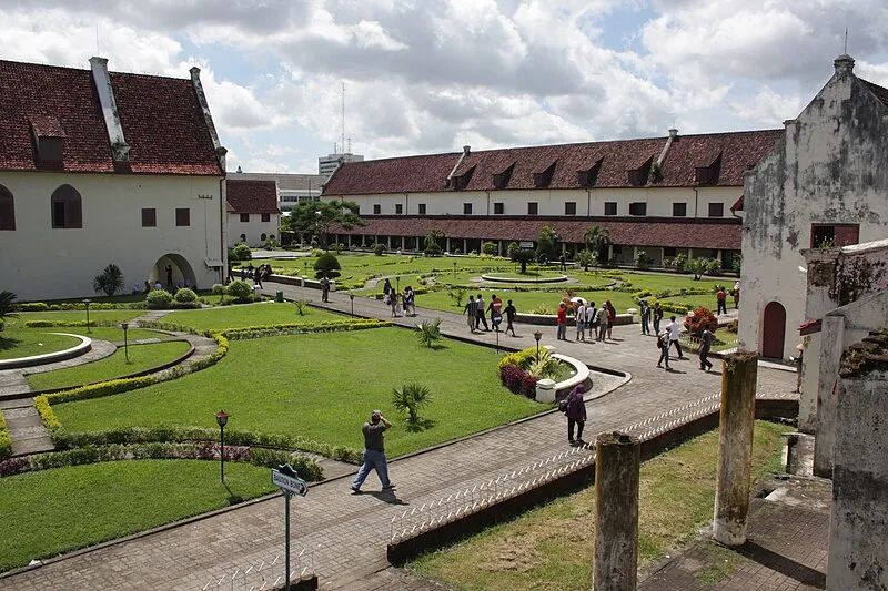 Image of spot Fort Rotterdam recommended by Rifqi Radifa
